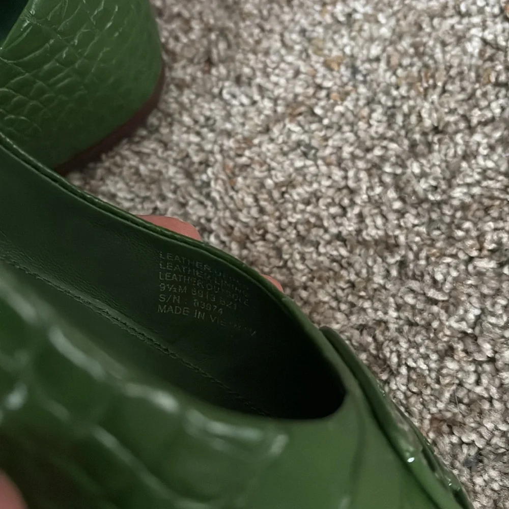 🐊Georgia Ballet soft croco emboss shoes! 🐊 - Picture 8 of 8